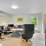 Awesome In With Kitchen Holiday home