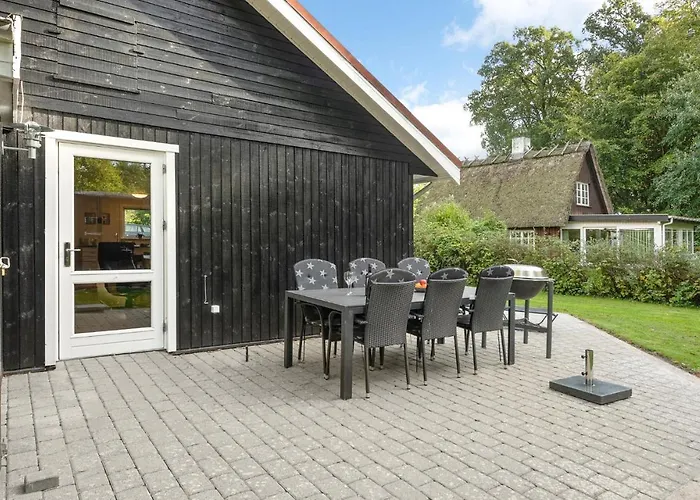 Awesome In With Kitchen Сasa de vacaciones