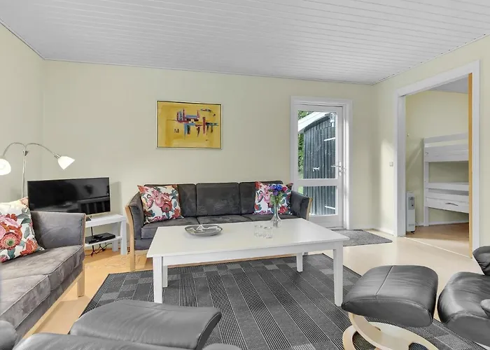 Awesome In With Kitchen Сasa de vacaciones *