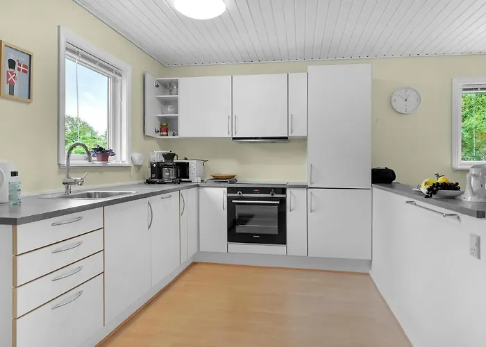 Awesome In With Kitchen Haderslev